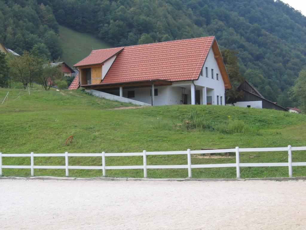 Apartment Sever Idrija Room photo
